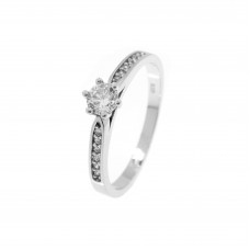Solitaire ring 14 carat white gold with zircon